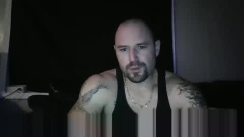 Snapshot of mrbigstik1 chatting on 10-20-25, 01:17 mrbigstik1 online show from 10-20-25, 01:17