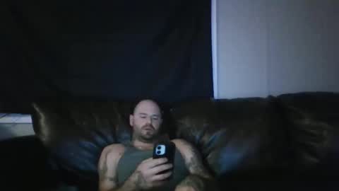 Snapshot of mrbigstik1 chatting on 11-14-25, 02:54 mrbigstik1 online show from 11-14-25, 02:54
