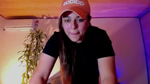 Laura online show from 12-18-24, 06:21