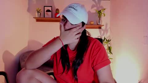 Laura online show from 02-13-25, 07:03