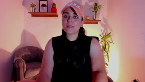 Laura online show from 02-20-25, 04:18