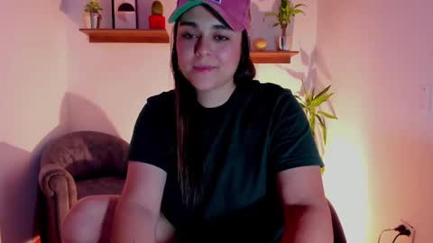 Laura online show from 02-21-25, 02:50