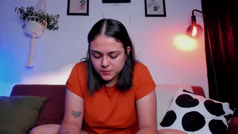 Laura online show from 11-20-25, 11:15