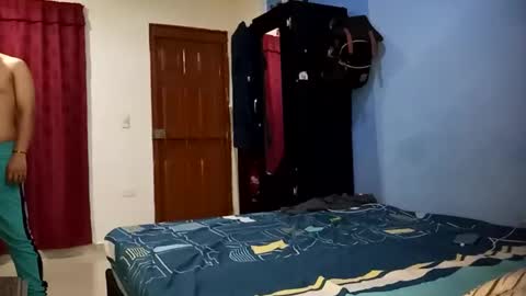 Christtofer online show from 11-01-25, 03:47