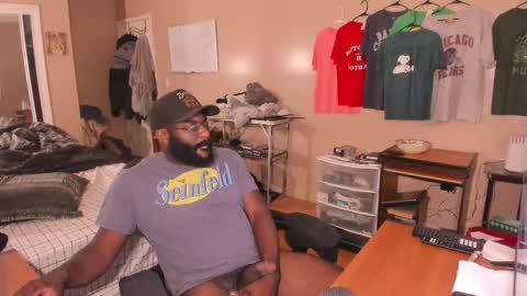 Chuck Daily online show from 10-08-25, 05:27