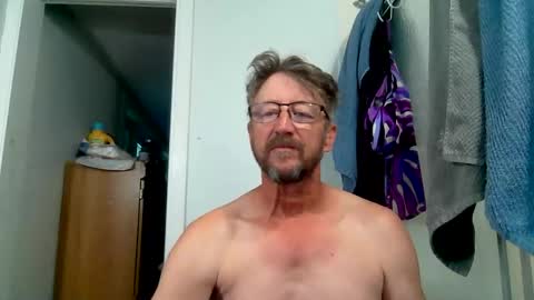 Snapshot of mrcumstain chatting on 11-03-25, 07:37 mrcumstain online show from 11-03-25, 07:37