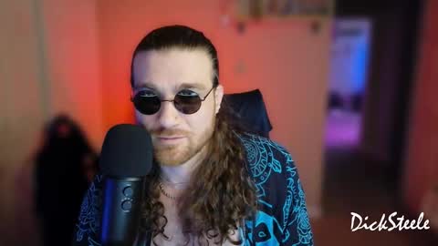 Snapshot of mrdicksteele chatting on 11-04-25, 04:22 Dick Steele online show from 11-04-25, 04:22