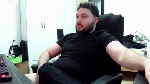 Snapshot of mrdiscovery chatting on 01-11-25, 11:46 Mr Discovery online show from 01-11-25, 11:46