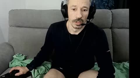 Snapshot of mreurope69 chatting on 03-07-25, 12:01 I am Hardy online show from 03-07-25, 12:01