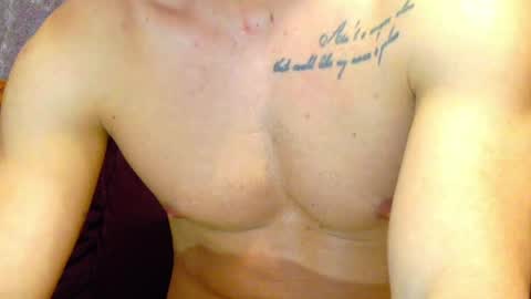 Snapshot of mrfitu chatting on 03-30-26, 08:43 David online show from 03-30-26, 08:43