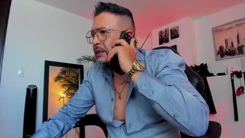 MrFrank. online show from 12-18-24, 03:22