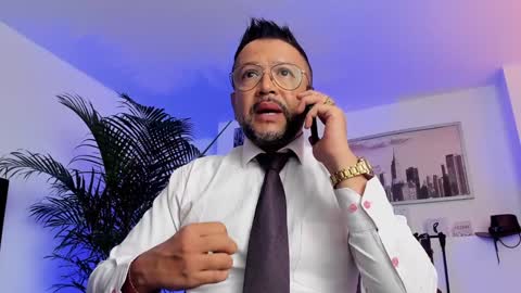 MrFrank. online show from 12-25-24, 02:56