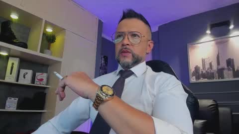 MrFrank. online show from 11-19-25, 12:05