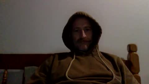 Snapshot of mrgoodkat79 chatting on 12-19-24, 09:29 mrgoodkat79 online show from 12-19-24, 09:29