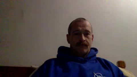 Snapshot of mrgoodkat79 chatting on 12-30-24, 08:10 mrgoodkat79 online show from 12-30-24, 08:10