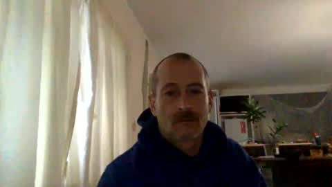 Snapshot of mrgoodkat79 chatting on 01-26-25, 09:19 mrgoodkat79 online show from 01-26-25, 09:19
