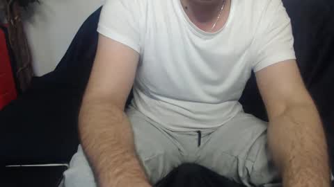 Snapshot of mrhorny_2023 chatting on 01-23-25, 08:36 Your Mister online show from 01-23-25, 08:36