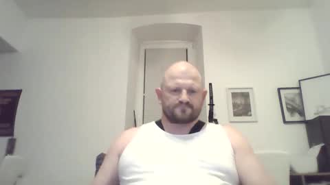 Snapshot of mrhotsex69 chatting on 01-19-26, 12:25 mrhotsex69 online show from 01-19-26, 12:25