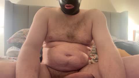 Snapshot of mrlatexlover chatting on 12-17-25, 04:46 MrLatexLover online show from 12-17-25, 04:46