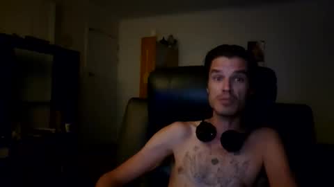 Snapshot of mrlcock85 chatting on 11-02-25, 08:39 mrlcock85 online show from 11-02-25, 08:39