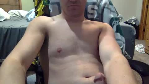 Snapshot of mrlongm8 chatting on 02-20-26, 06:52 mrlongm8 online show from 02-20-26, 06:52