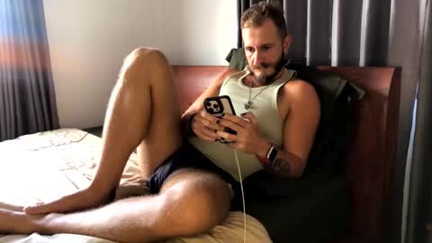 Snapshot of mrmaxiy chatting on 10-13-25, 07:30 Max online show from 10-13-25, 07:30