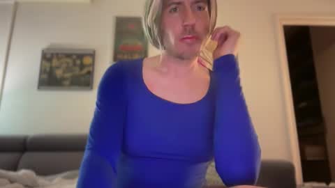 TaleOfLaura online show from 03-01-26, 10:01