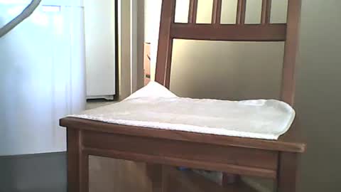 Snapshot of mrroarke chatting on 12-03-24, 09:12 Longshot online show from 12-03-24, 09:12