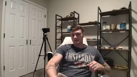 Snapshot of mrryanvoss chatting on 12-21-24, 03:31 Mr Ryan Voss online show from 12-21-24, 03:31