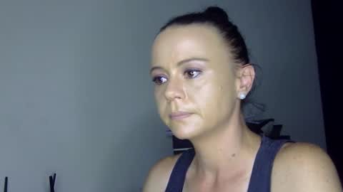 Snapshot of mrs_bunny_swing chatting on 04-01-26, 11:33 mrs_bunny_swing online show from 04-01-26, 11:33