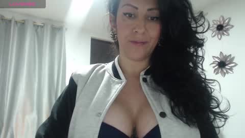 mrs_deborah online show from 01-05-25, 11:59