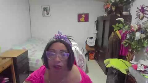 mrs_mommy online show from 02-24-25, 08:03
