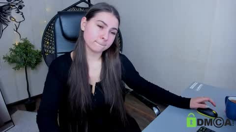 Snapshot of mrs_stella chatting on 03-31-26, 01:55 mrs_stella online show from 03-31-26, 01:55