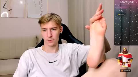 Adam online show from 11-05-25, 04:07