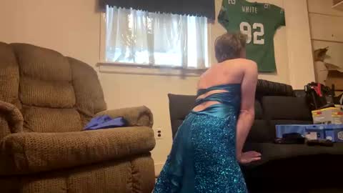 Snapshot of mrsissy812575 chatting on 01-06-25, 02:36 mrsissy812575 online show from 01-06-25, 02:36