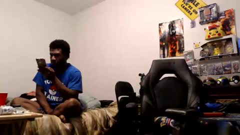 mrsoonicexrated online show from 10-22-25, 11:10