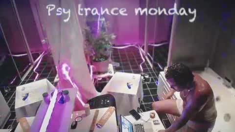 Snapshot of mrtranceman chatting on 09-23-25, 12:02 MrTranceman online show from 09-23-25, 12:02