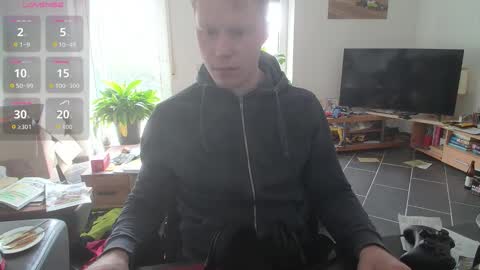 Sascha online show from 03-20-26, 02:44