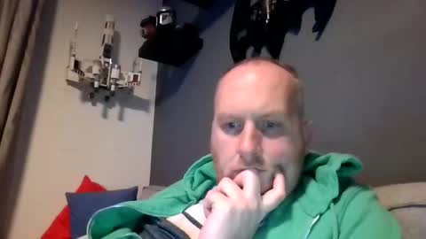 Snapshot of mrzwolle chatting on 12-03-24, 12:02 mrzwolle online show from 12-03-24, 12:02