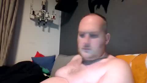 Snapshot of mrzwolle chatting on 12-09-24, 03:44 mrzwolle online show from 12-09-24, 03:44