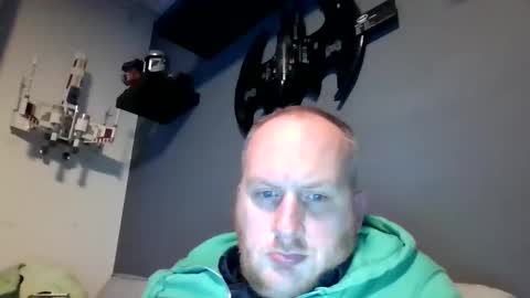 Snapshot of mrzwolle chatting on 12-13-24, 04:27 mrzwolle online show from 12-13-24, 04:27