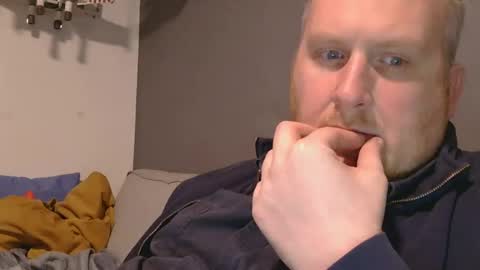 Snapshot of mrzwolle chatting on 01-06-25, 04:55 mrzwolle online show from 01-06-25, 04:55