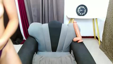 Allison online show from 10-15-25, 08:03