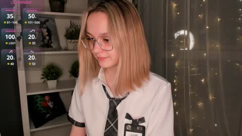 Elizabeth online show from 02-08-25, 03:00
