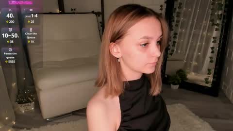 Elizabeth online show from 03-01-25, 07:37