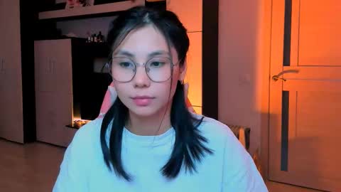 ms_emily_ online show from 11-05-25, 11:32