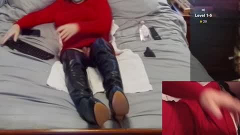 Jennifer online show from 11-30-25, 03:05