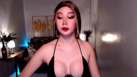 Snapshot of ms_lhaydeebunny chatting on 03-07-25, 08:44 Evon online show from 03-07-25, 08:44