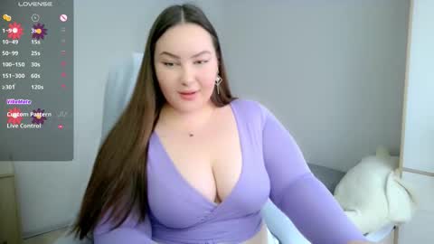 Snapshot of ms_sensitive chatting on 11-12-25, 08:37 Alexi online show from 11-12-25, 08:37