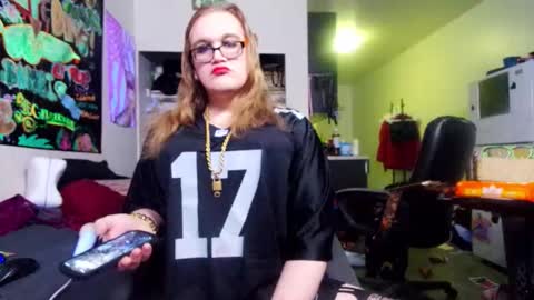 Cunty Luxxe online show from 11-20-25, 01:28